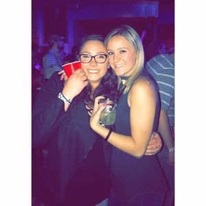 Meet your Posher, Julia